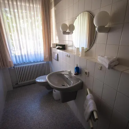 Kaiserstuehler-hof فندق 3*