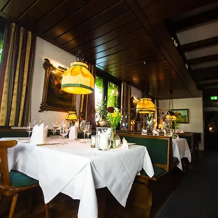 Kaiserstuehler-hof 3*