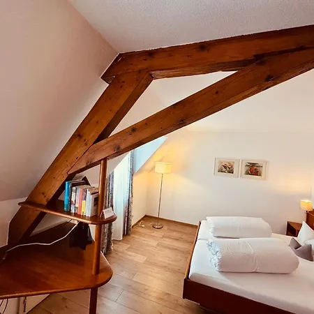 Hotel Kaiserstühler-hof 3*