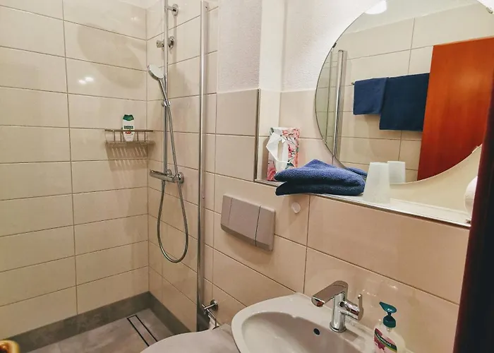 Otel Kaiserstuehler-hof 3*