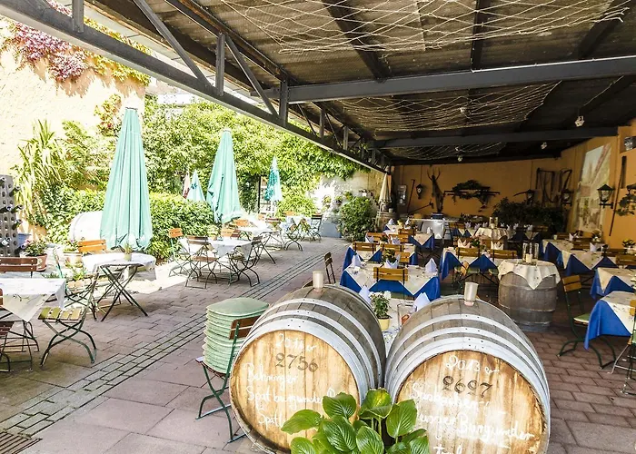 מלון Kaiserstuehler-hof 3*